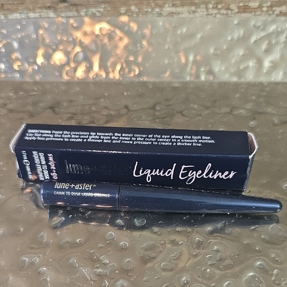 Lune + Aster Black Liquid Eyeliner In Jet Black, NEW - Picture 1 of 3
